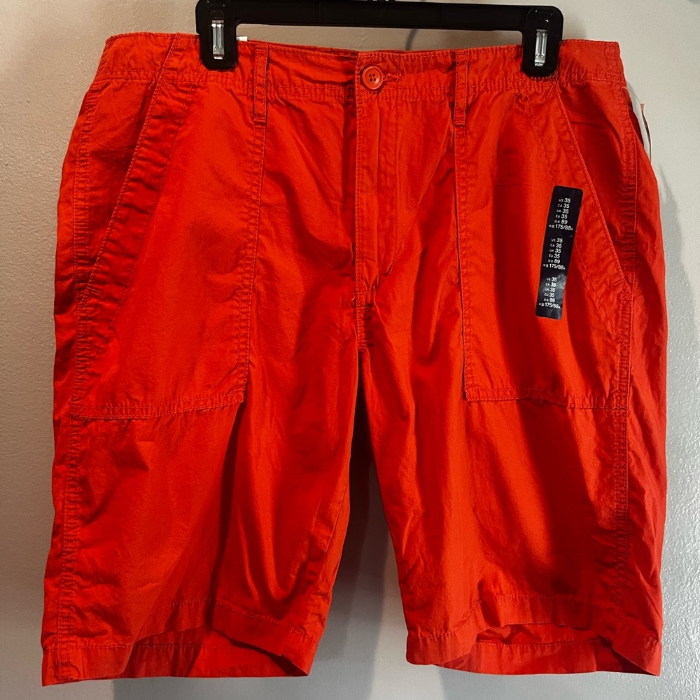 NWT Women’s Gap Shorts Sz 35